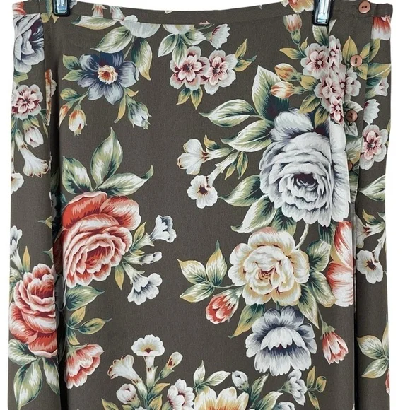 The Limited Floral Roses Fall Color Chiffon Skirt Size 4 - Picture 3 of 12